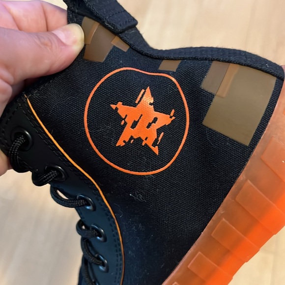 Converse UNT1TL3D High Black Orange 4.5 - Picture 4 of 8